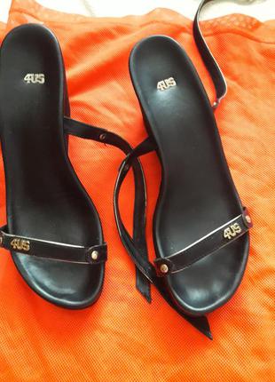 Cesare pasiotti босоніжки