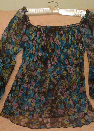 Нежная женственная блуза в мелкий цветочек