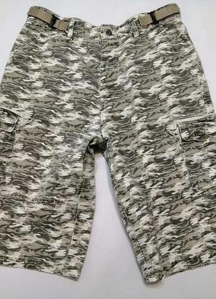 Бриджи камуфляжные authentic, в поясе 44-46 см, в отличном сост.