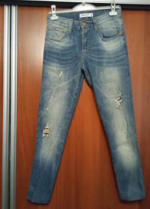 Літні, світлі джинси фірми gloria jean's