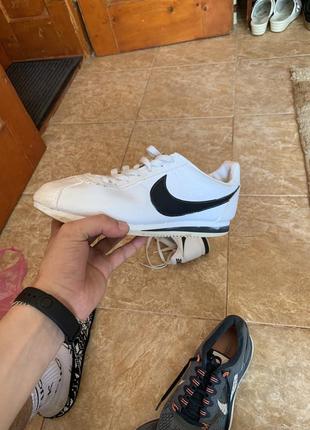 Nike cortez