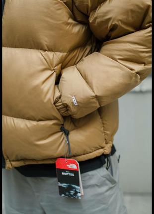 Пуховик куртка tnf 1996 nuptse jacket british khaki the north face4 фото