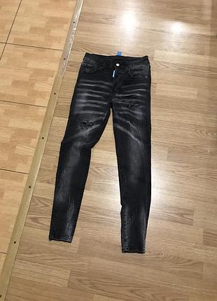 Джинсы dsquared2
