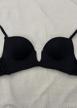 Бюстгальтер для суконь з глибоким декольте