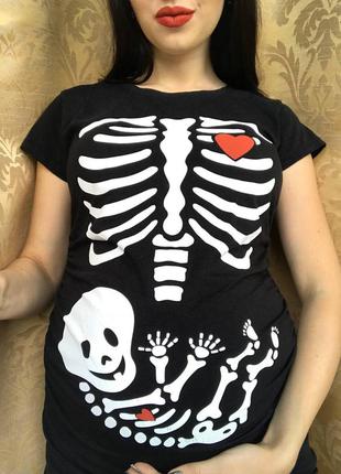 Прикольна футболка для вагітних на хелловін hallowen рентген скелетик кістки дитина прикол1 фото