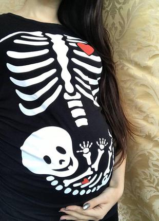 Прикольна футболка для вагітних на хелловін hallowen рентген скелетик кістки дитина прикол2 фото