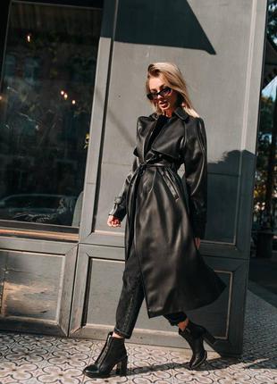 Кожаный плащ под пояс тренчкот базовый тренч