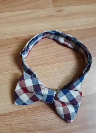 Стильная бабочка