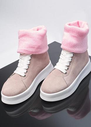 Стильные и теплые кеды с довязом