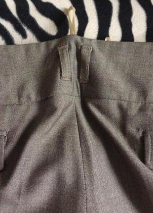 Классические серые брюки со стрелкой mango3 фото