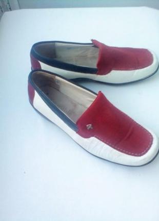 Комфортні шкіряні туфлі-сліпони xsensible.