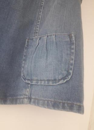 Оригинальный джинсовый жилет с крупными пуговицами4 фото