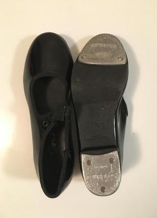 Лакові туфлі дитячі для степу, чечітки 19.5 см домінікана