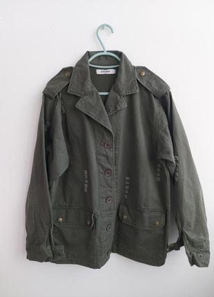 Куртка, хлопковый пиджак в стиле милитари с нашивкой на спине