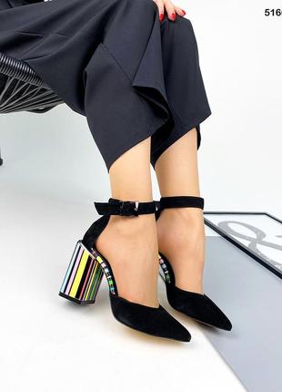 Туфли n-style
на устойчивом обтяжном цветном каблуке, чёрные, натуральная замша6 фото