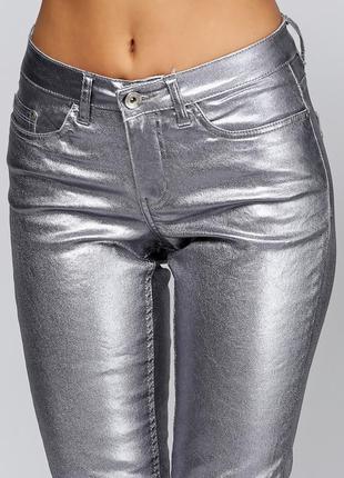Джинсы серебристые германия