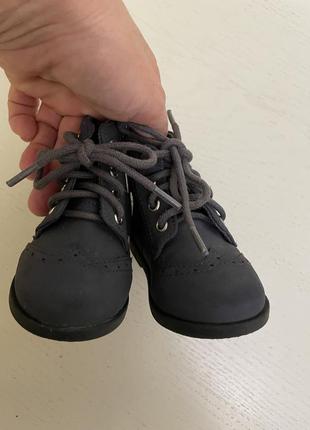 Дитячі черевики для хлопчика6 фото