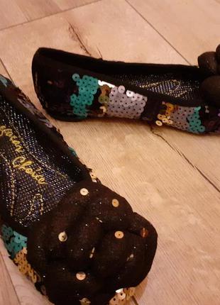 Нереально красиві балетки irregular choice