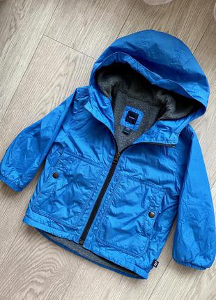 Курточка дитяча вітровка gap, на 3 рочки.