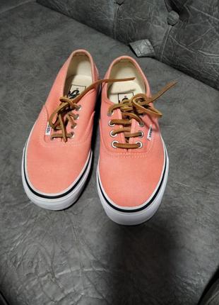 Кросівки помаранчеві фірмові «vans»2 фото