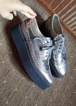 Демисезонные ботинки,лоферы туфли 37р кожа