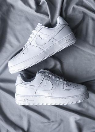 Женские кроссовки nike air force 1