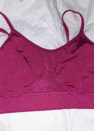 Топ спортивный стрейчевый цвет вишня-слива