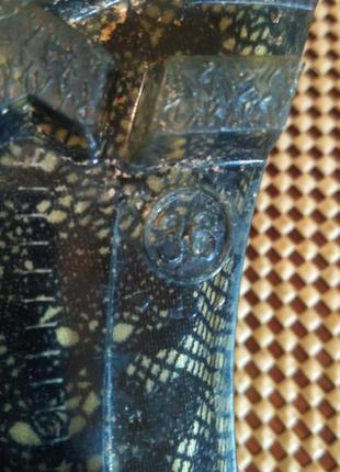 Резиновые сапоги расцветка а ля кружево.стелька23,5