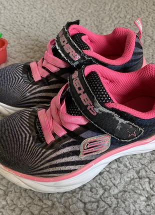 Кроссовки детские на липучках для девочки skechers