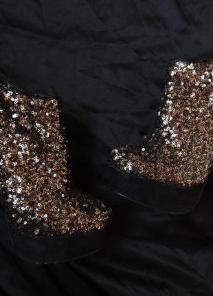 Ботильоны- ботинки блестящие , в пайетках 38- размер