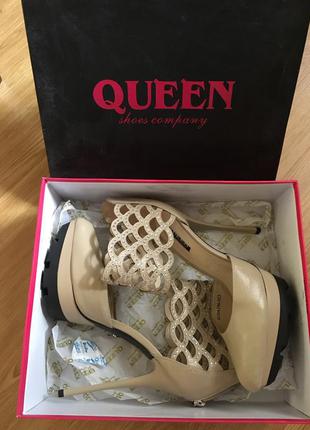 Невероятно красивые туфли queen2 фото