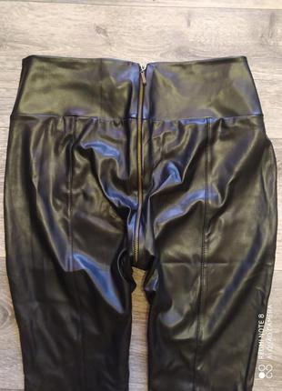 Кожаные штаны с молнией на попе4 фото