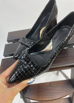 Эксклюзивные туфли лодочки итальянская кожа рептилия черные5 фото