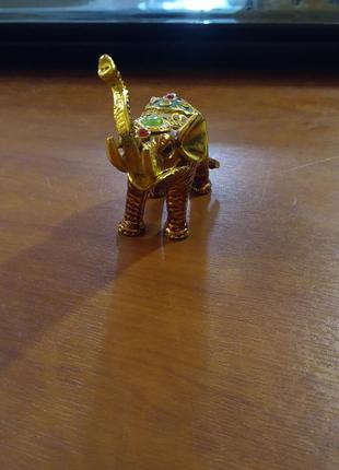 Статуэтка слон