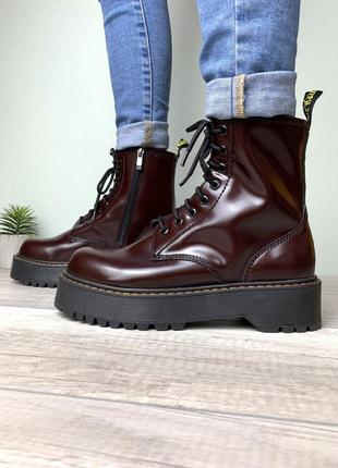 Dr.martens jadon bordo cherry женские бордовые вишневые демисезонные массивные ботинки мартинс жіночі черевики бордові ботінки мартінси5 фото