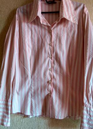 Вільна легка сорочка від відомого бренду.