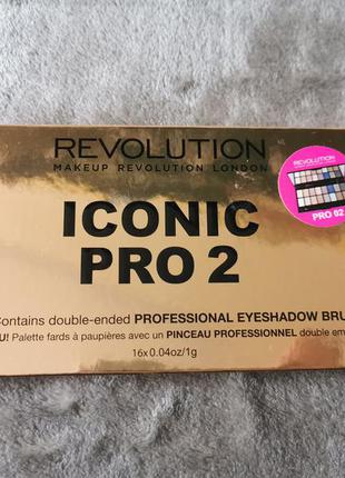 Makeup revolution iconic pro 2 палетка тіней для повік1 фото