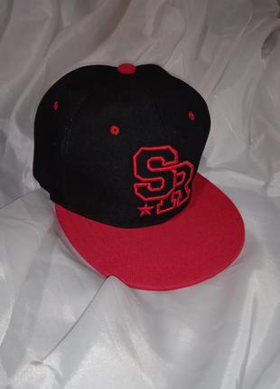 Кепка, рэперка