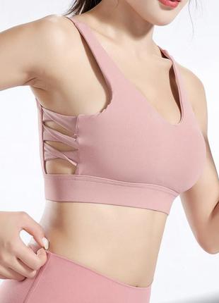 Топ спортивний жіночий пудрового кольору