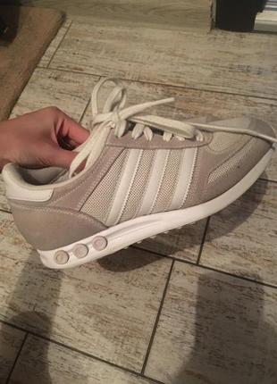 Кросівки adidas la trainer2 фото