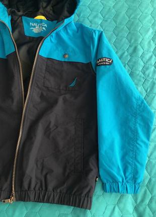 Нова курточка-вітровка бренду nautica (сша), (130-137)6 фото