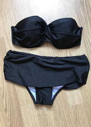 Красивый новый чёрный купальник бандо