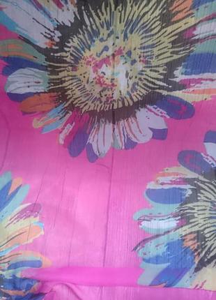 Яркий шарф с цветочным принтом шелк и  полиэстер3 фото