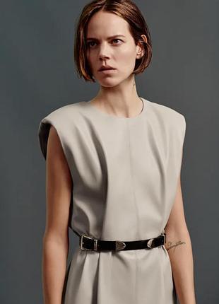 Платье zara из экокожи