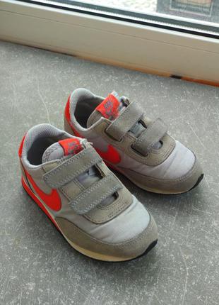 Кросовки "nike" 26р