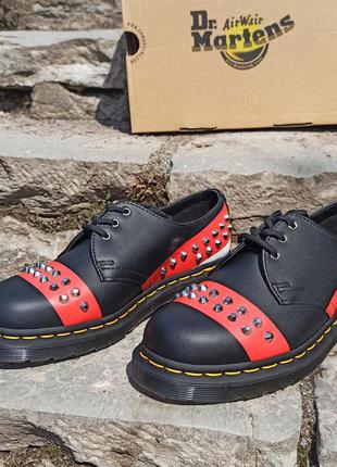 Туфли dr.martens 1461 stud black and red + white 
(art.25662001) оригинал!4 фото