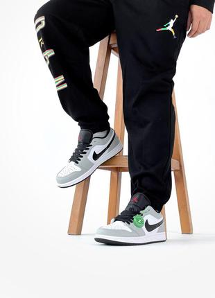 Кросівки nike air jordan retro low кросівки