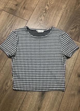 Топ, укорочённая футболка