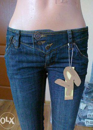 Женские джинсы с 25 по 30 р.2 фото