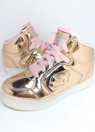 Оригінальні кросівки skechers 3